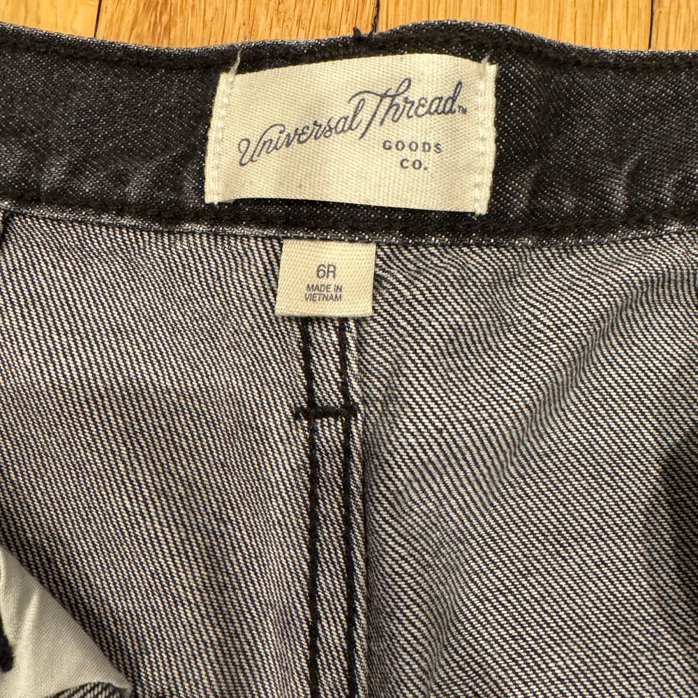 Universal Thread Black Cargo Pants - image 4